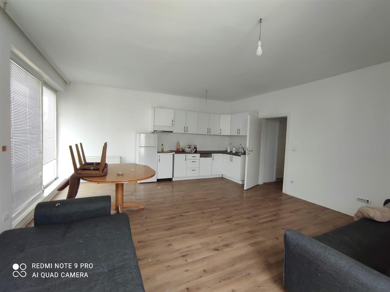 Penthouse me qera ne lagjen Mati 1.
