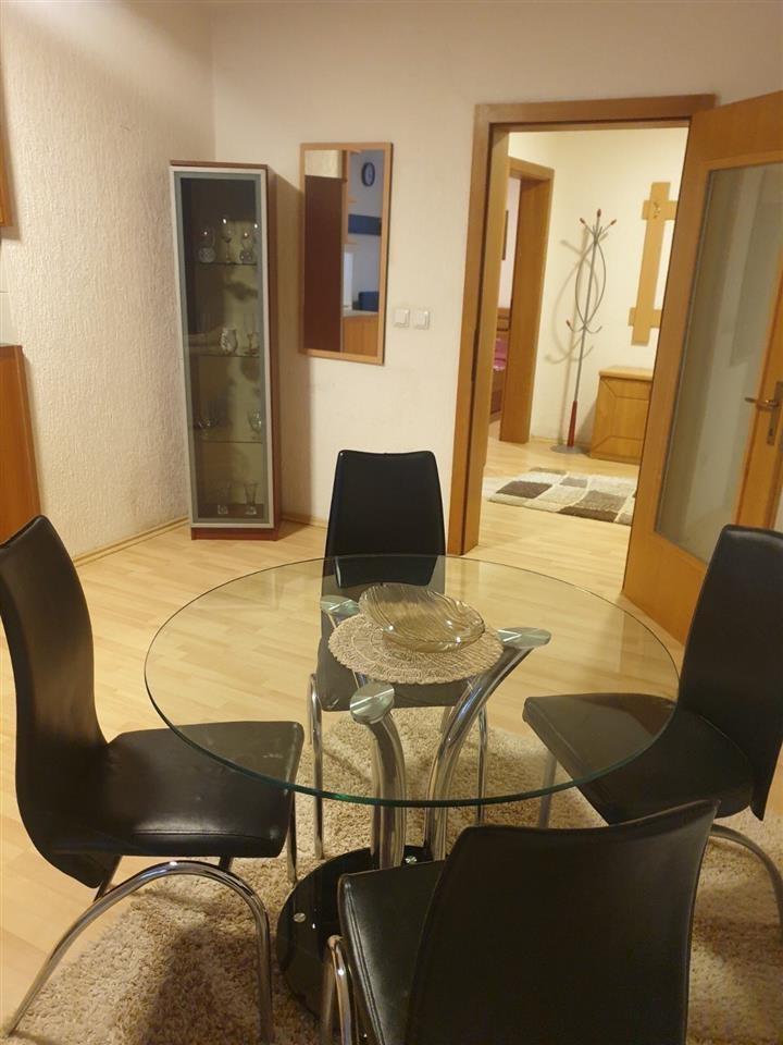 Banese me qera ne Arberi. 4