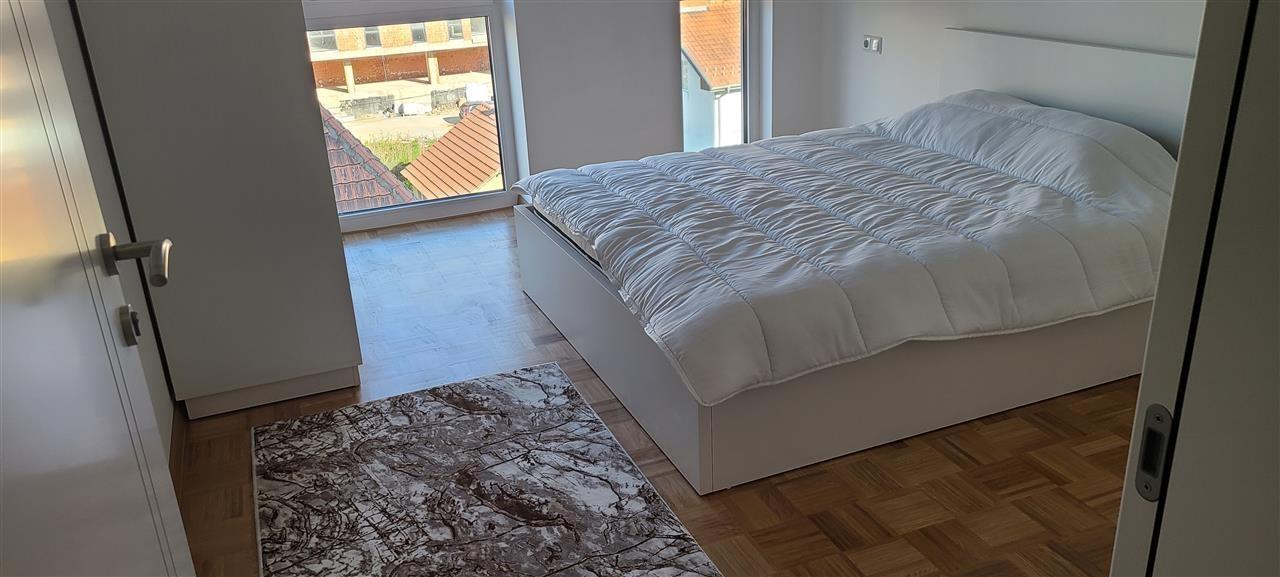 Banesa me qera ne Lagjen e Spitalit. 4