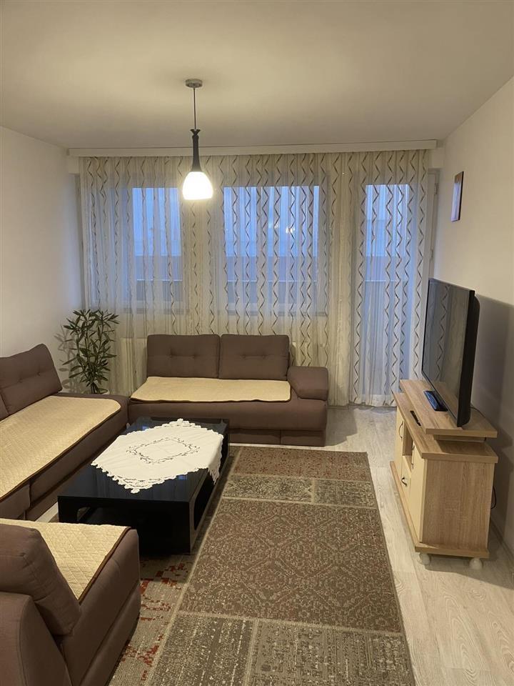 Banes me qira në Fushkosove.