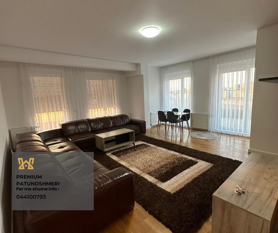 Penthouse me qera ne lagjen Emshir .