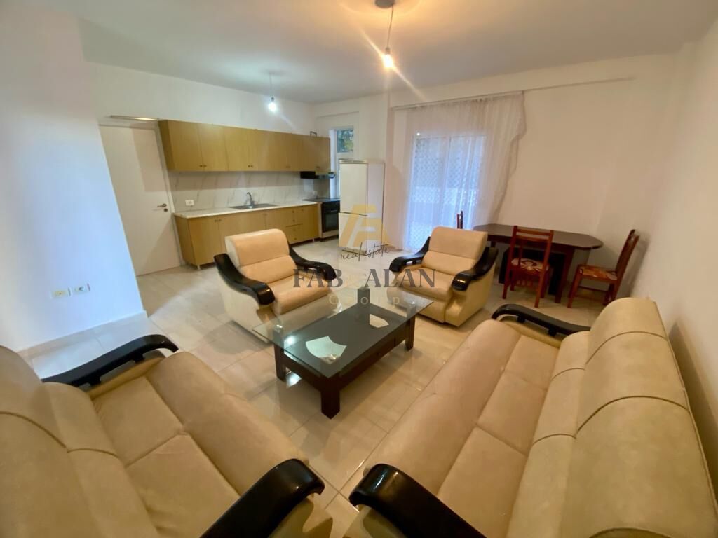 APARTAMENT 2+1+VERANDE PER SHITJE NE FRESK! 3
