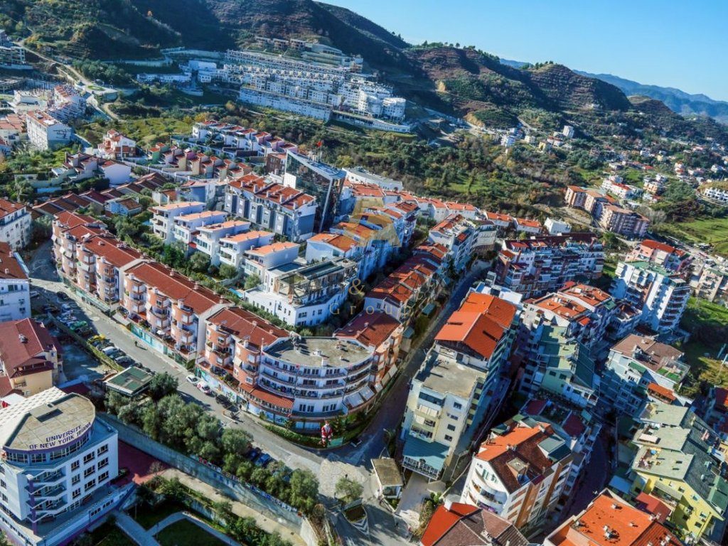 Vend parkimi për shitje në Rezidenca Kodra e Diellit, Tiranë - 29,724 € | 27.25 m² 1