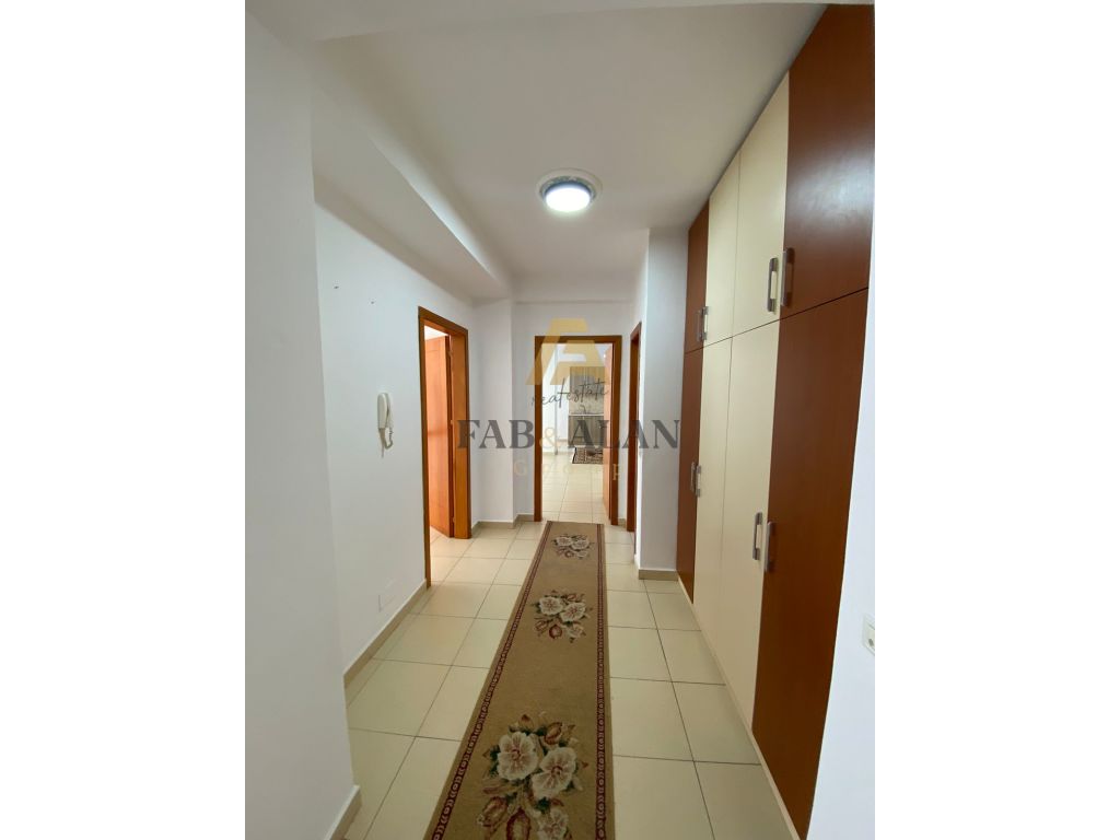 NE ASTIR,PRANE VILES L APARTAMENT 2+1+3 BALLKONE PER SHITJE ! 3