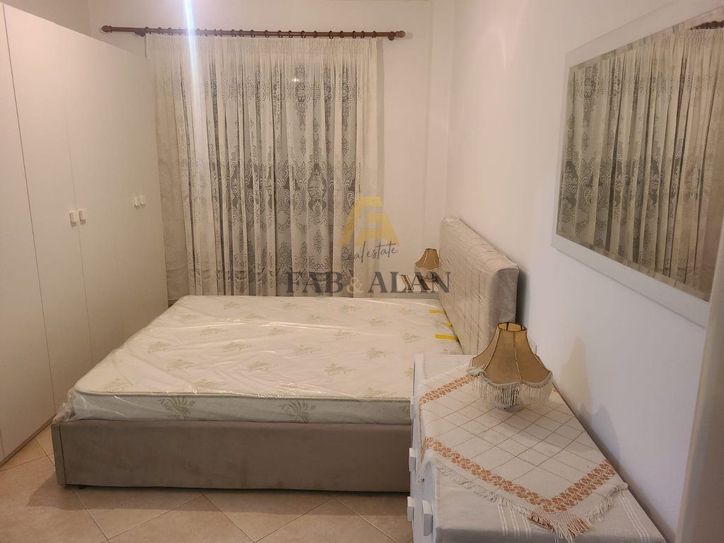 SHITET APARTAMENT 2+1+2, 97 M² NË YZBERISHT – ME HIPOTEKË DHE I MOBILUAR 4