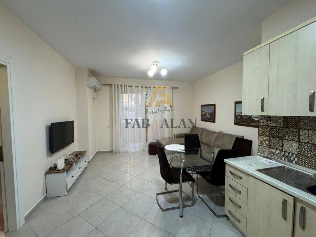 APARTAMENT 2+1 ME QERA RRUGA BILL KLINTON! 4