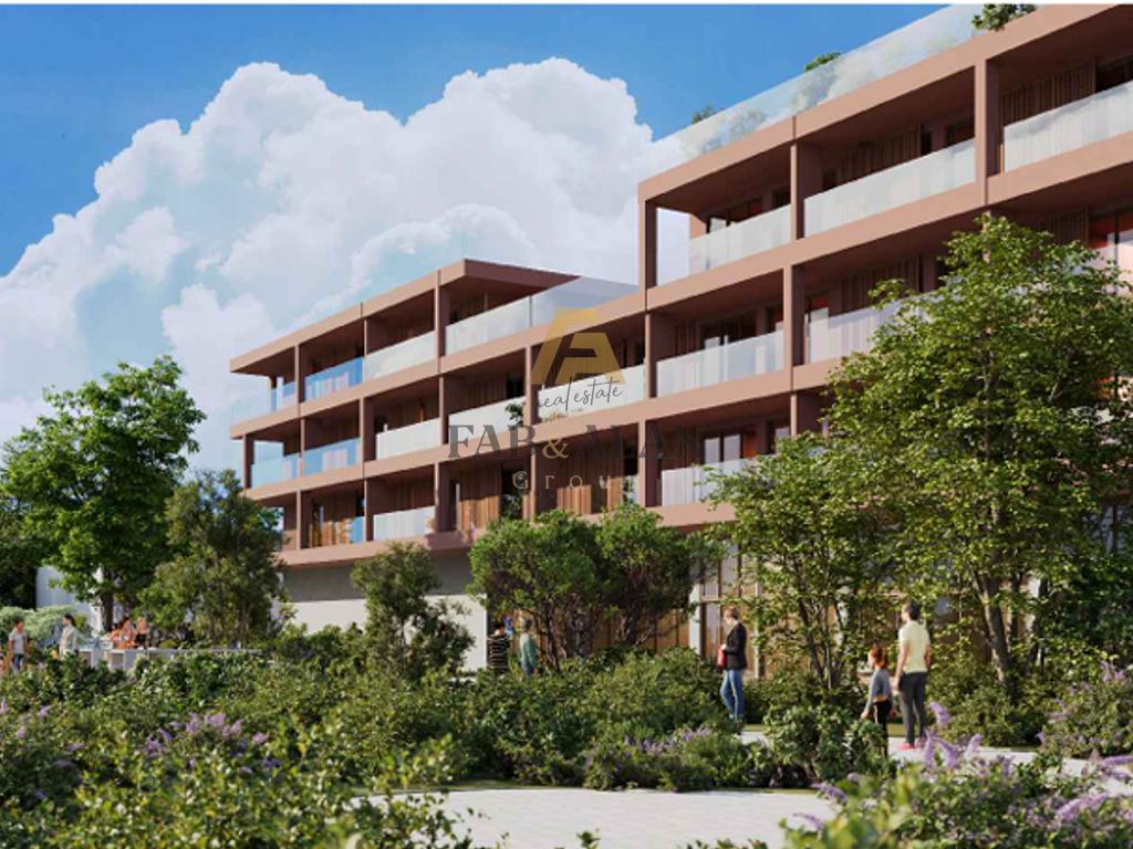 SHITET DUPLEX NË GOLEM | 167,800 € 3