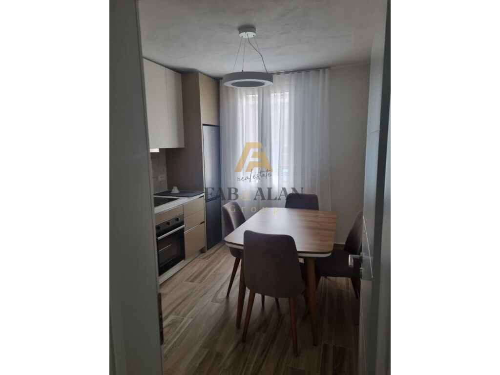 Apartament per Qera tek Rruga e Kavajes.