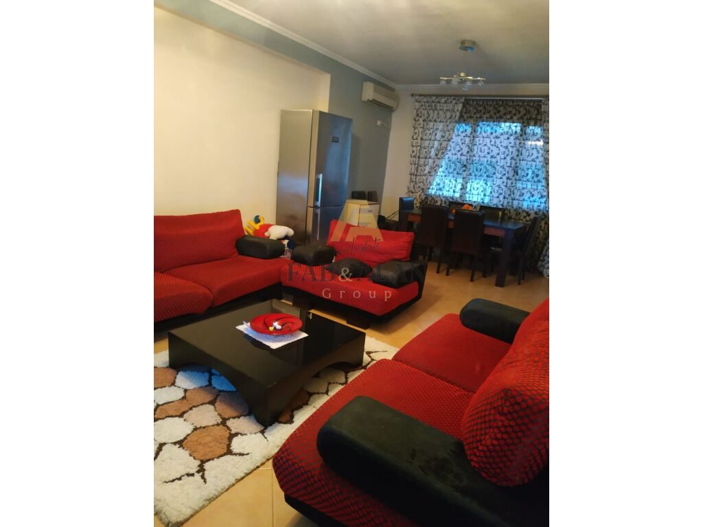 NE ASTIR PRANE "BOHEM" BAR APARTAMENT 1+1 PER SHITJE!