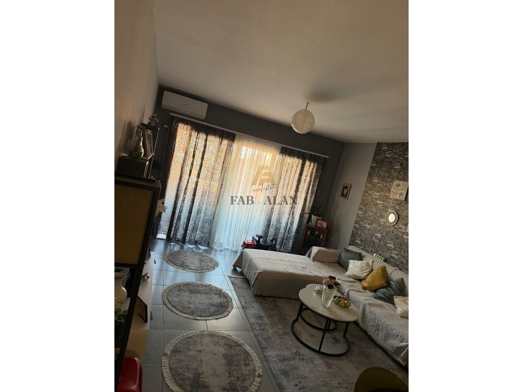 Shitet Apartament 2+1+2 në Astir – 100 m² me Hipotekë