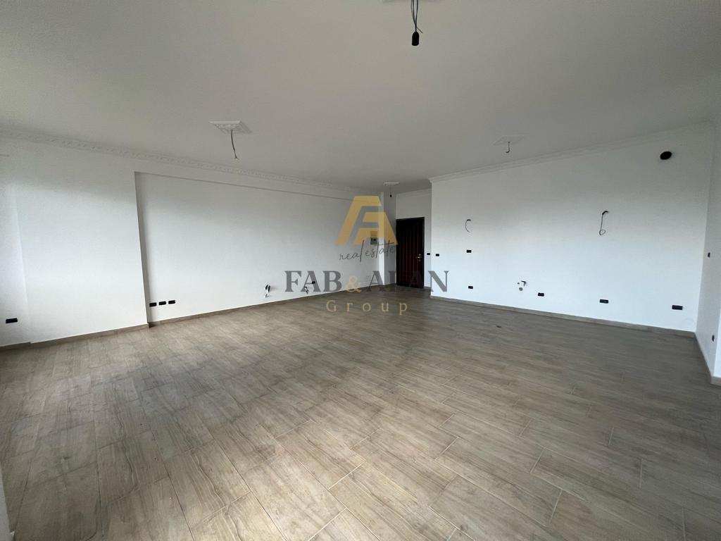 SHITET APARTAMENT 3+1+2+2 BALLKONE TEK LIQENI ARTIFICIAL 2
