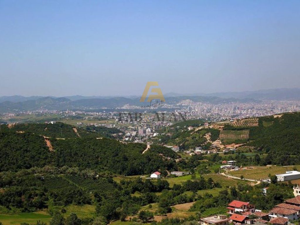 NE LANABREGAS 75.000 M2 TOKE PER SHITJE!