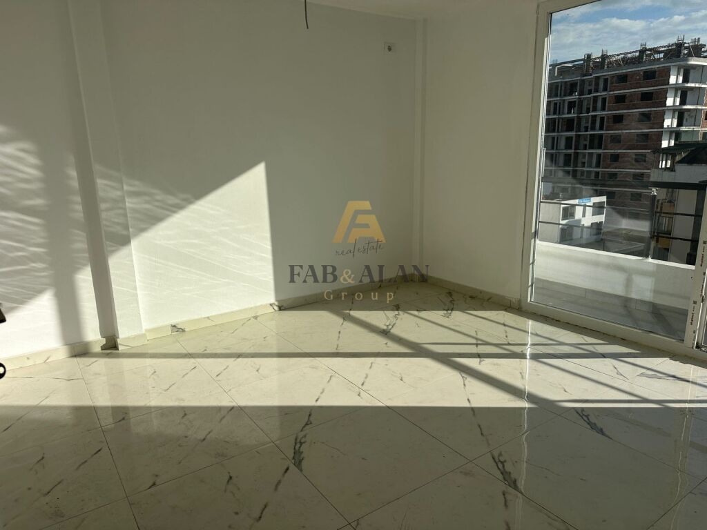 NE GOLEM APARTAMENT 2+1 PER SHITJE! 2