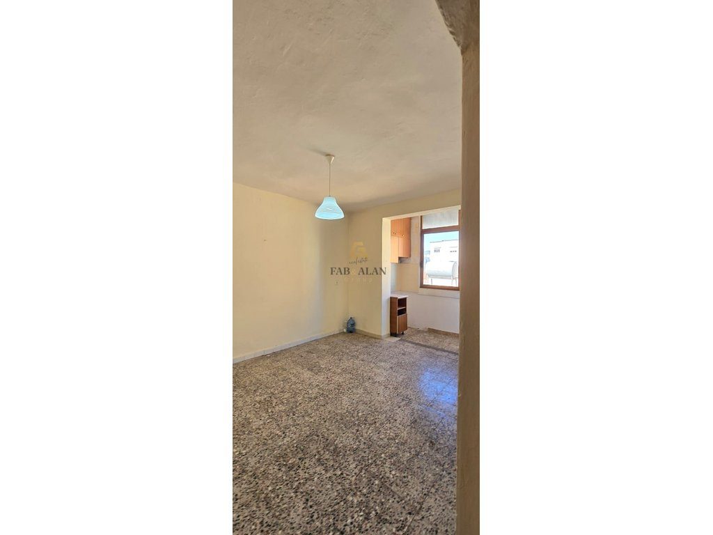 TEK 21 DHJETORI APARTAMENT 1+1+DEPO! 4