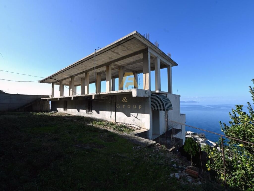SHITET NDERTESE HOTELIi NE VLORE! 2