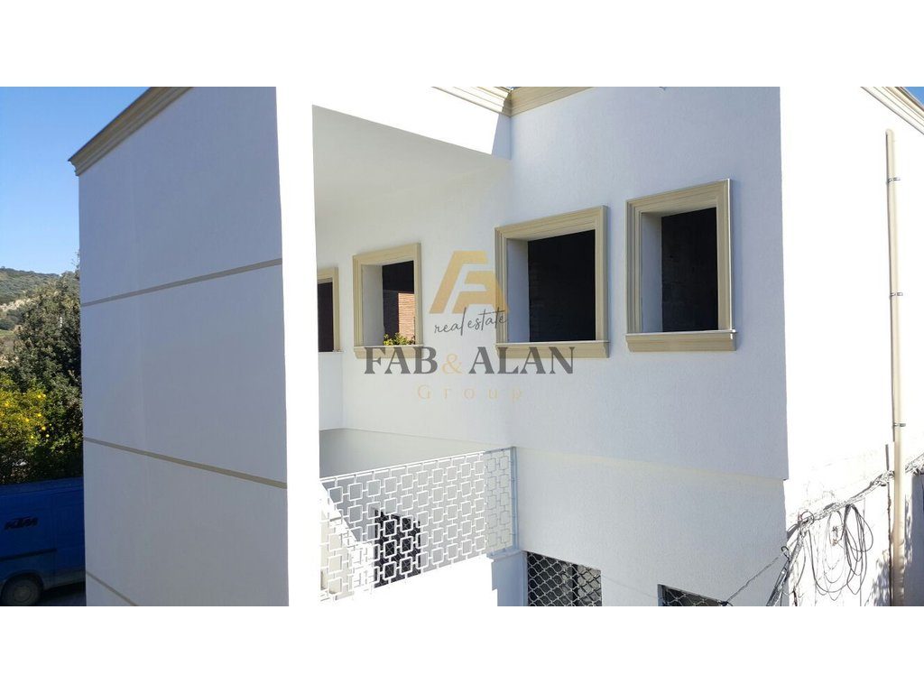 Zyrë Për Shitje në Kombinat, Tiranë - 70,000.00€ | 115 m²