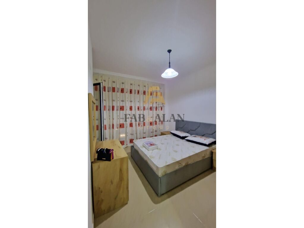 APARTAMENT 2+1+2+POST PARKIMI ME QERA TEK RRUGA JORDAN MISJA! 4