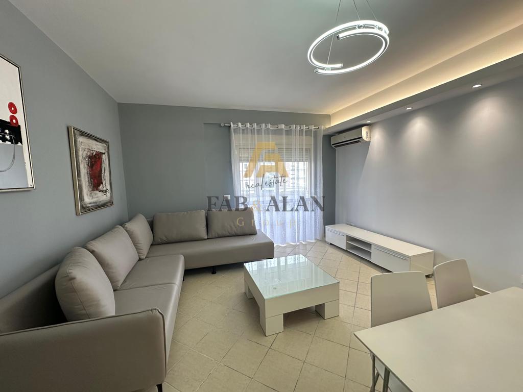 TEK SHKEMBI I KAVAJES APARTAMENT 1+1 PER SHITJE ME PAMJE NGA DETI! 4