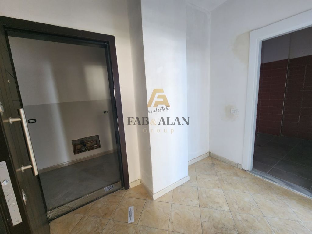Apartament 1+1 per shitje tek Stadiumi ne Durres! 4