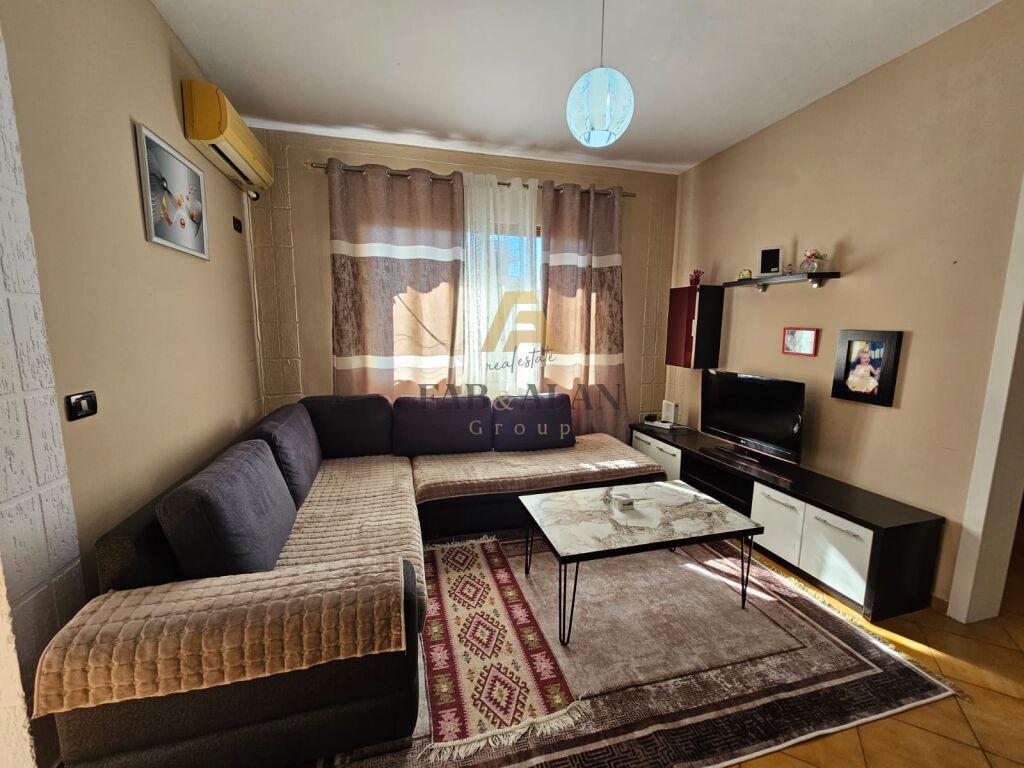TEK ARDENO NE KASHAR SHTEPI PRIVATE PER SHITJE!