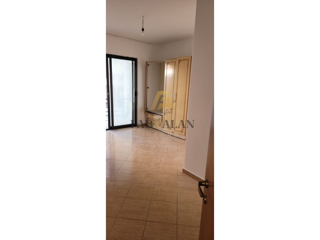 NE ASTIR APARTAMENT 1+1 PER QERA!