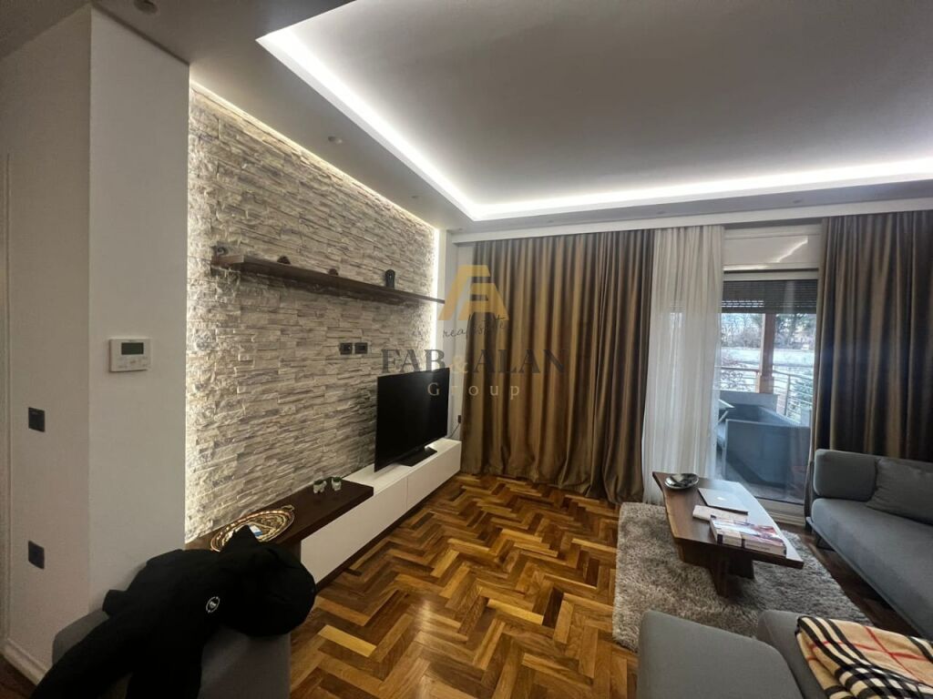 APARTAMENT 2+1+GARAZH PER SHITJE NE DURRES! 4