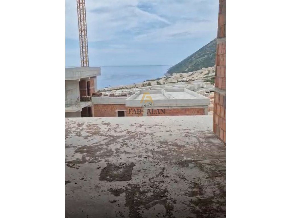 TEK SUNSET RESIDENCE NE PALASE APARTAMENT 2+1+2 PER SHITJE! 2