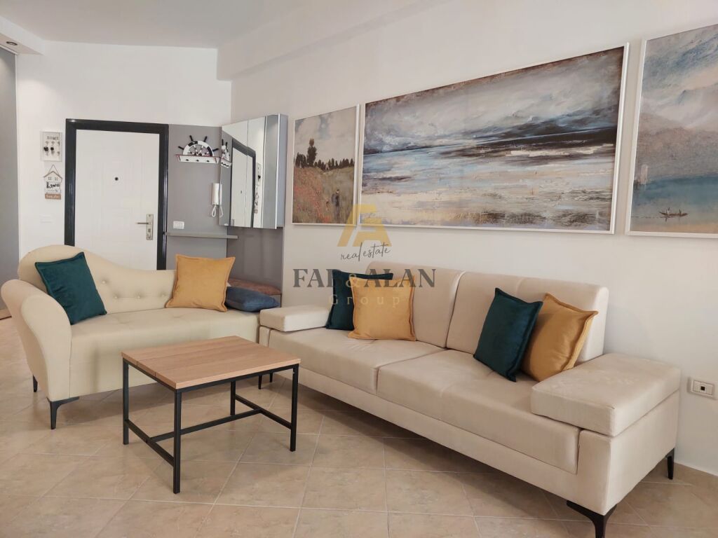 NE ORIKUM SUPER APARTAMENT 1+1 PER SHITJE! 4