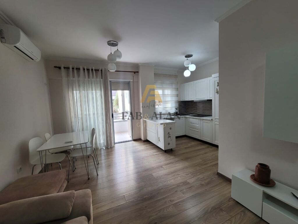 TEK LIQENI I THATE APARTAMENT 2+1+2 PER SHITJE! 3