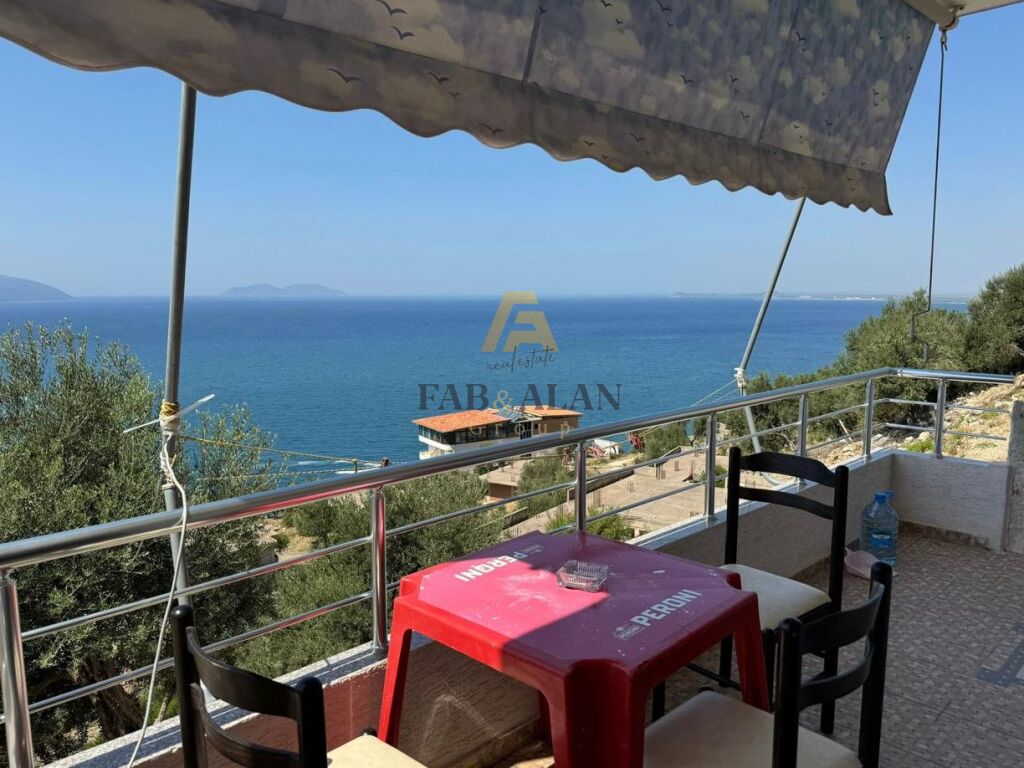 SHTEPI PER SHITJE NE VLORE!