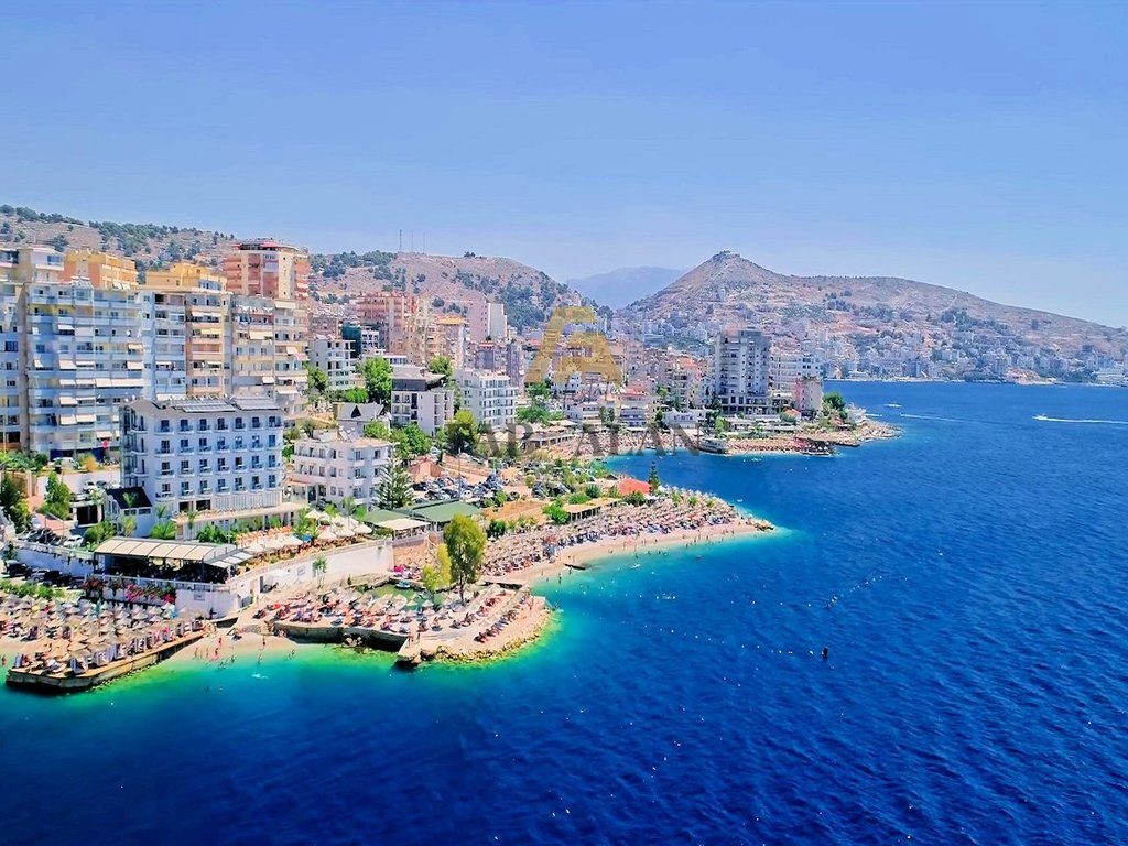 NE SARANDE 20.000 M2 TOKE PER SHITJE!