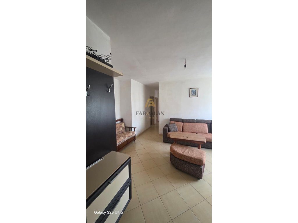 Apartament 3+1 Për Shitje ke Pallatet Dola, përballë Kompleksit Kika, në Yzberish, Tiranë - 145,000€ | 100 m²