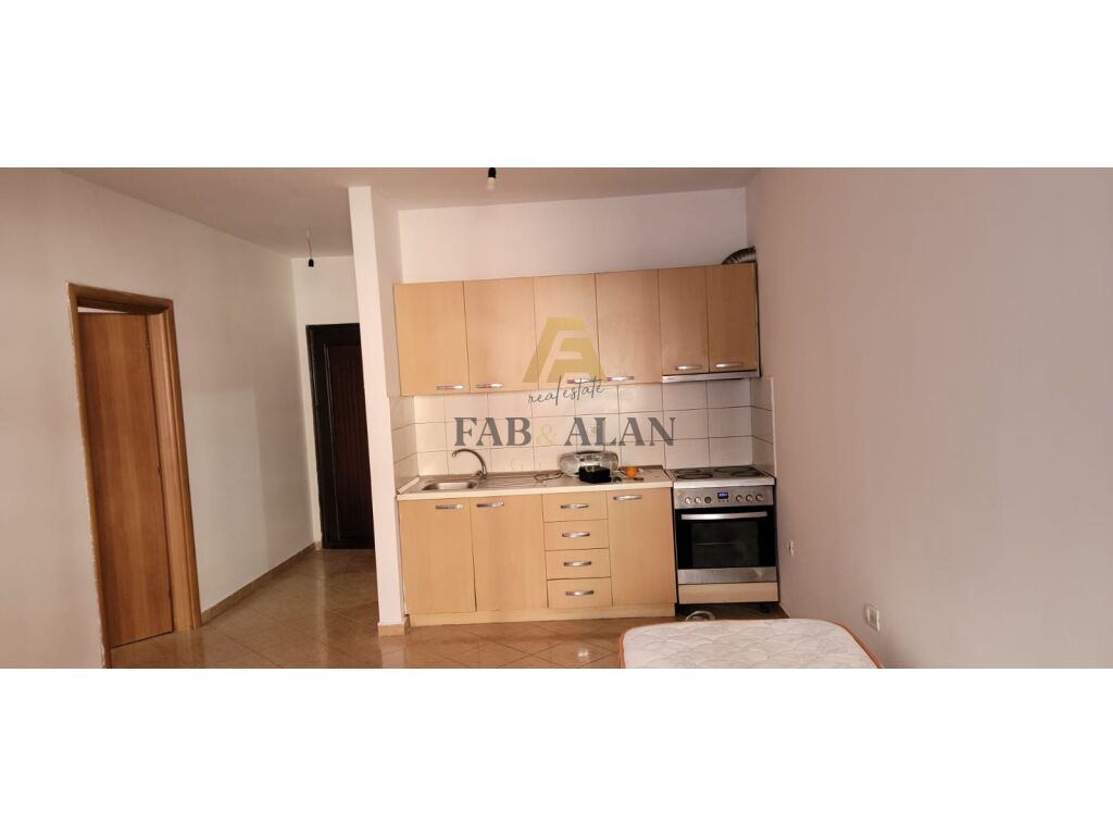 NE ASTIR APARTAMENT 1+1 PER QERA! 3