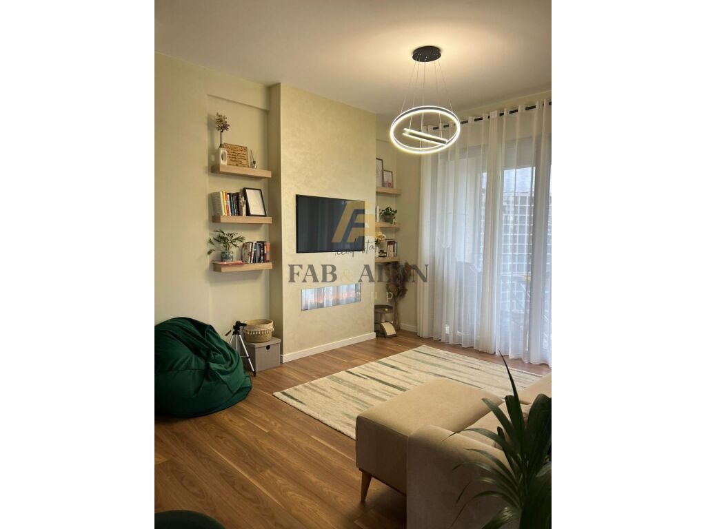Apartament Modern 2+1+2 me Garazh për Qira tek Rruga e Kosovareve 3