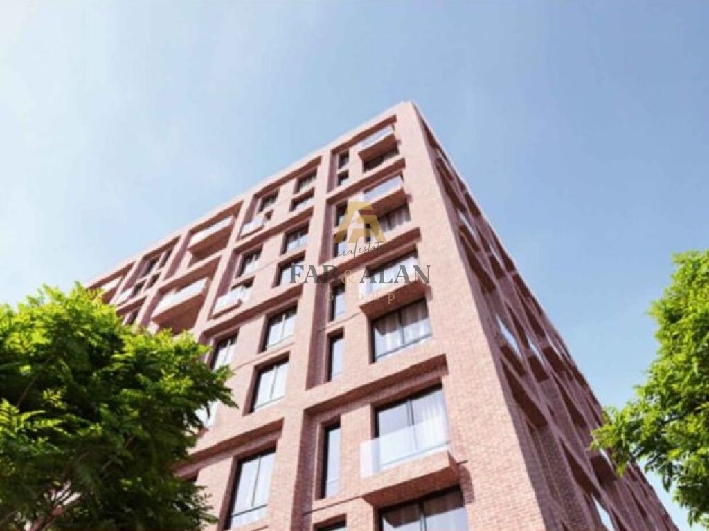 TEK RRUGA 5 MAJI APARTAMENT 2+1+2 PER SHITJE!