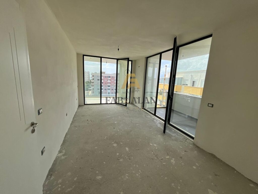 NE SHENGJIN APARTAMENT 1+1 PER SHITJE! 2