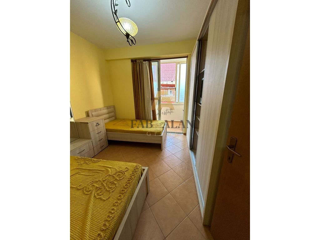 APARTAMENT 3+1+2 PER SHITJE TEK RRUGA BILL KLINTON! 2