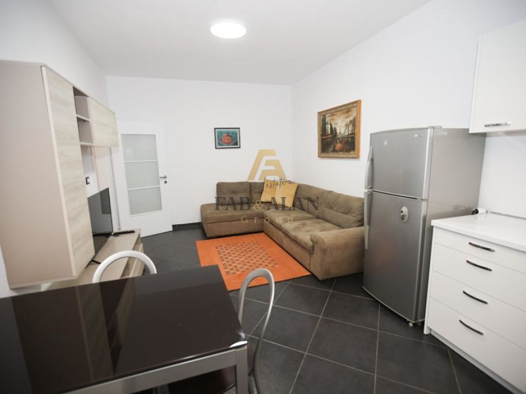 JEPET ME QERA APARTAMENT 2+1 NE BLLOK! 2