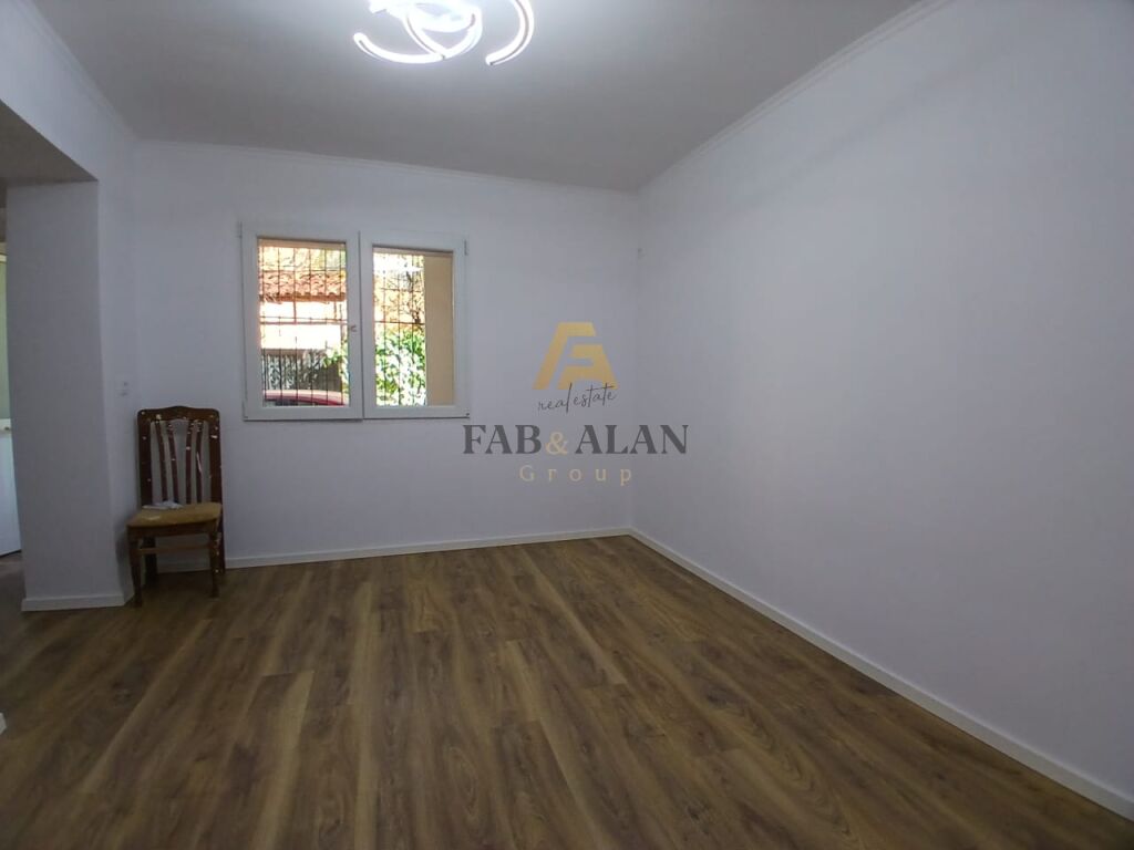 TEK TREGU ELEKTRIK APARTAMENT 2+1 PER SHITJE! 4