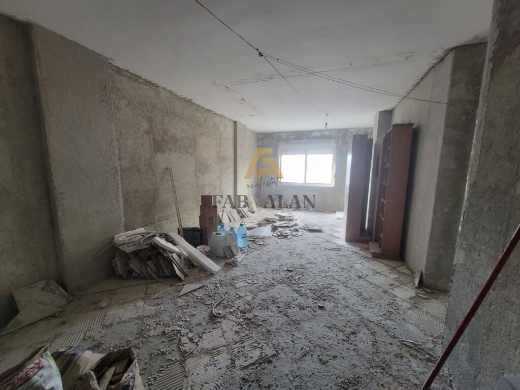 OKAZION! TEK PLAZHI ILIRIA NE DURRES APARTAMENT 2+1 PER SHITJE! 4