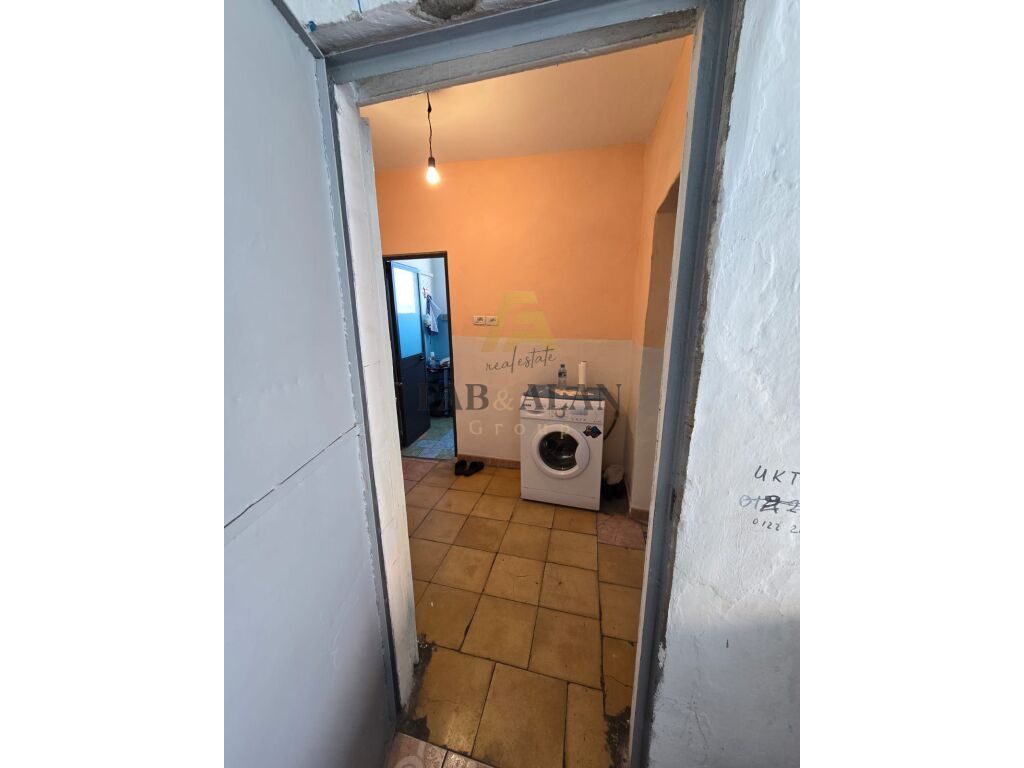 APARTAMENT 1+1 PER SHITJE TEK RRUGA E DIBRES! 3