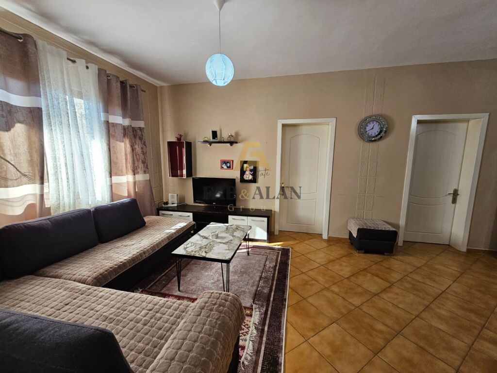 TEK ARDENO NE KASHAR SHTEPI PRIVATE PER SHITJE! 2