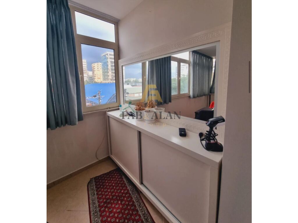 APARTAMENT 1+1+GARAZH PER SHITJE TEK DELIJORGJI! 4