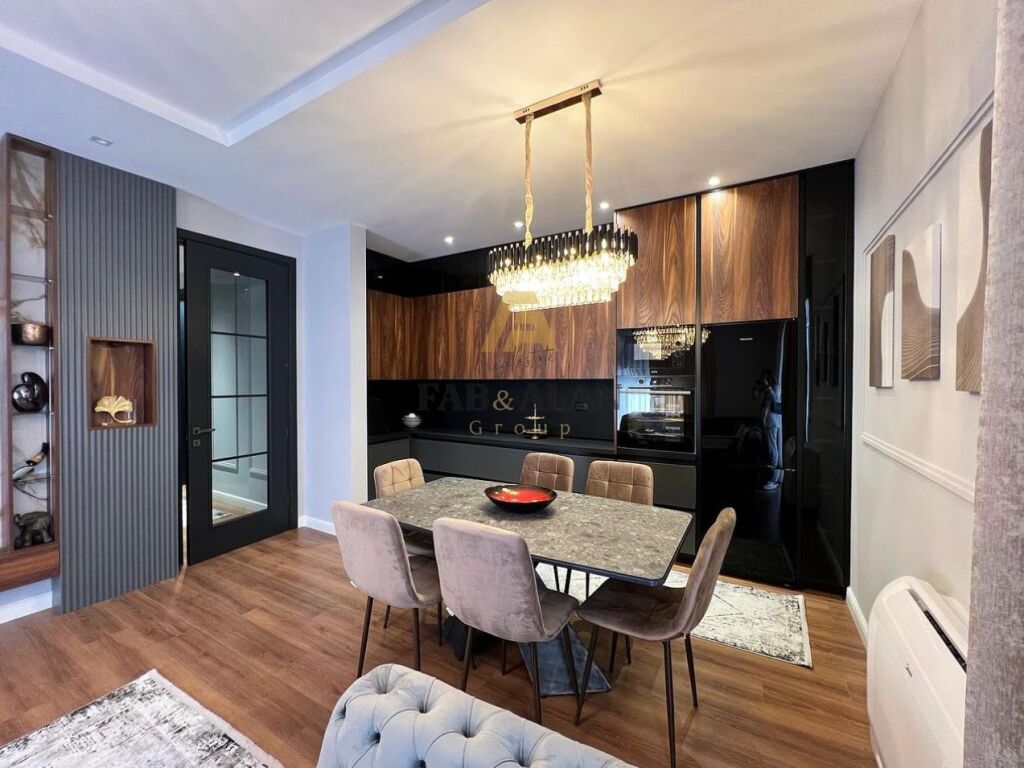 TEK "SECRET GARDEN RESIDENCE" PRANE TEG, SUPER APARTAMENT LUKSOZ 2+1+2 PER QERA! 2