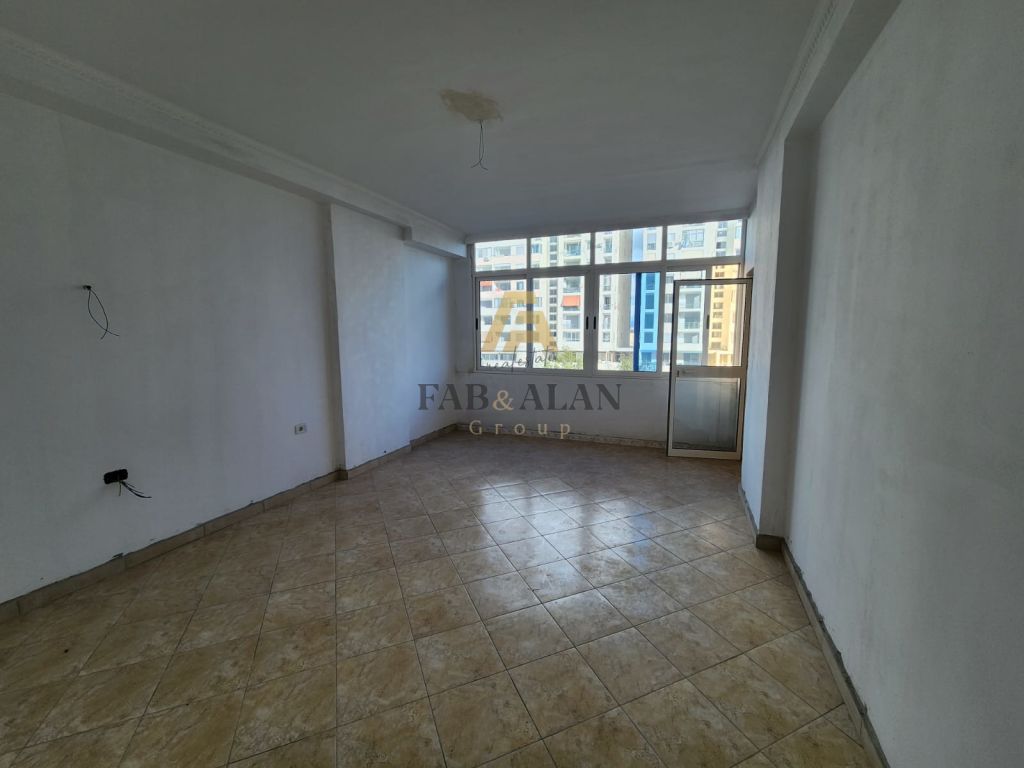 Apartament 1+1 per shitje tek Stadiumi ne Durres! 3