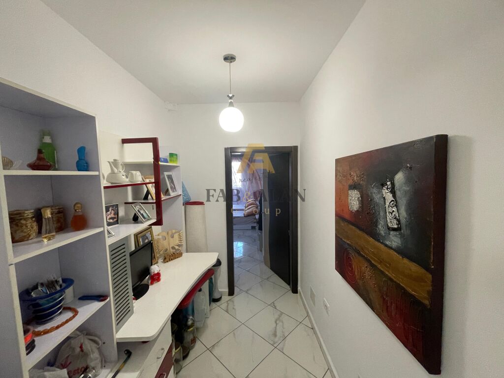 APARTAMENT 3+1+2 PER SHITJE NE ALLIAS! 3