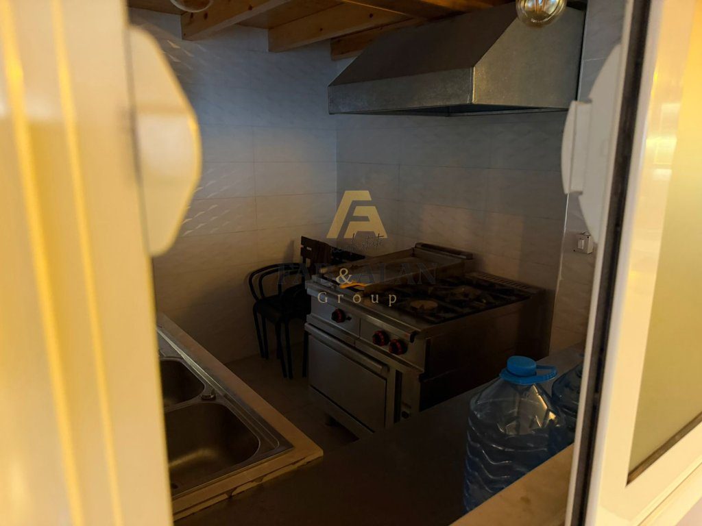 Shitet Dyqan / Lokal Duplex – 95 m² 3