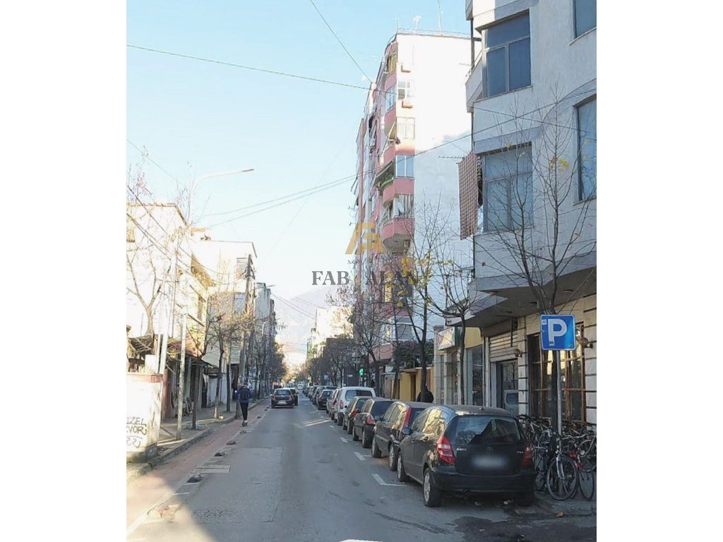 PRANE PAZARIT TE RI APARTAMENT 2+1+2 PER SHITJE! 1