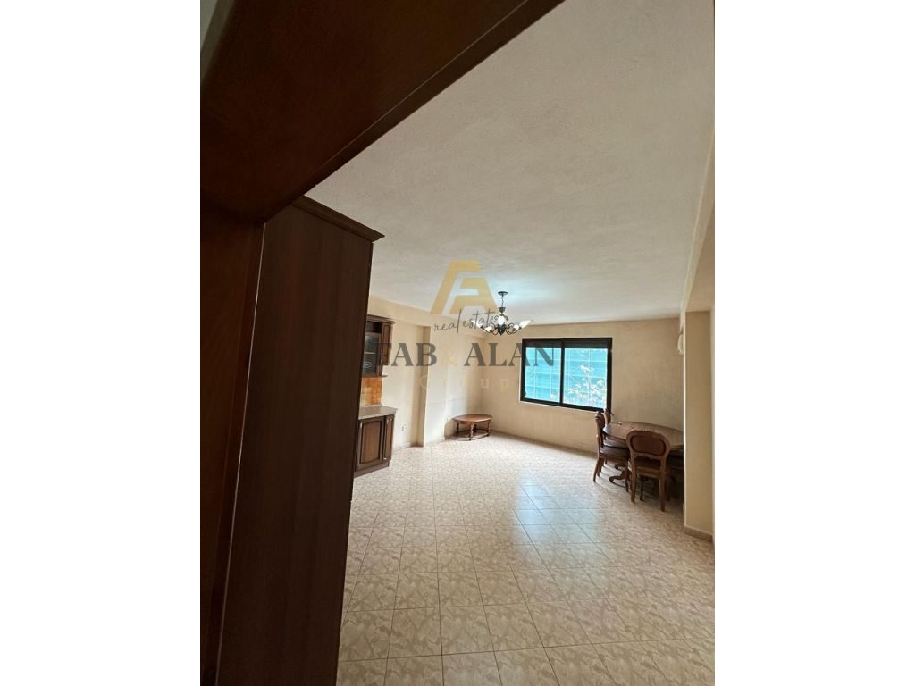 TEK RIZA CEROVA APARTAMENT 2+1+2 PER SHITJE!