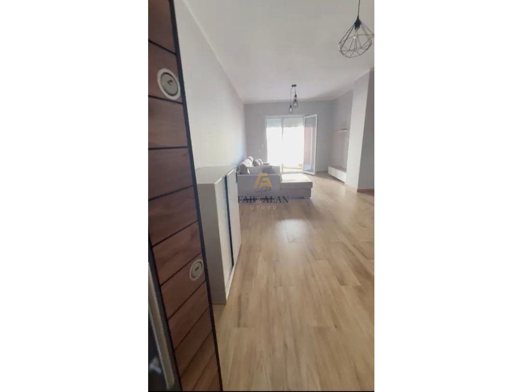 NE KAMEZ PRANE BAR OSLOS APARTAMENT 2+1 PER SHITJE!